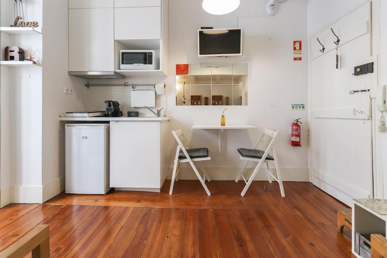 Santos Tiny Studio By Homing Lisboa Exteriör bild