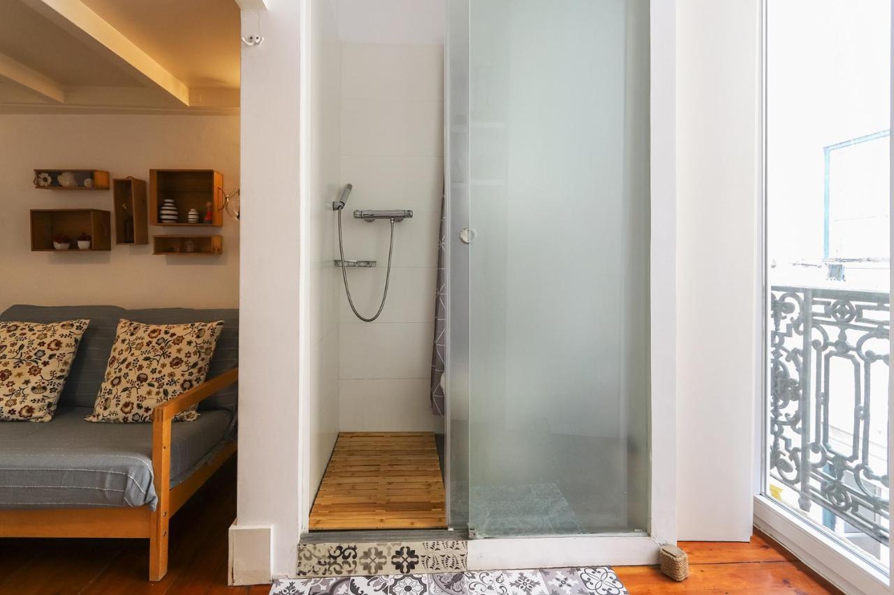 Santos Tiny Studio By Homing Lisboa Exteriör bild